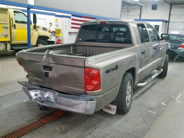 1D7HW48J16S655258 - 2006 DODGE DAKOTA QUA BROWN photo 4