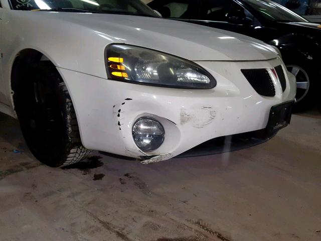 2G2WR554971165542 - 2007 PONTIAC GRAND PRIX თეთრი ფოტო 9