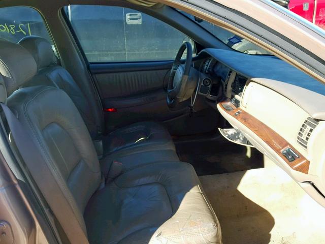 1G4CW52K1X4613038 - 1999 BUICK PARK AVENU TAN photo 5