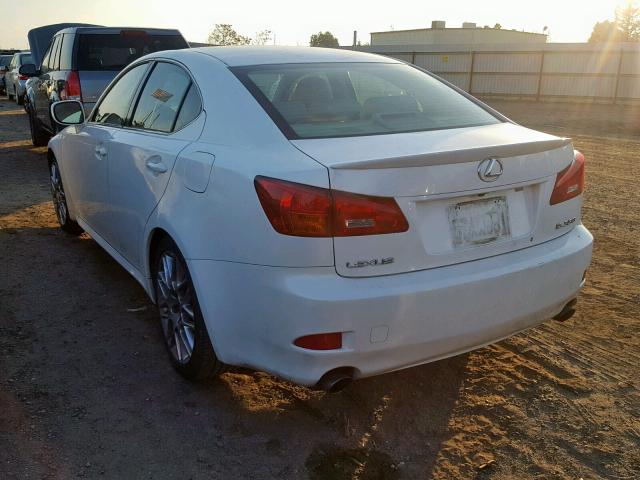 JTHBE262965006985 - 2006 LEXUS IS 350 WHITE photo 3