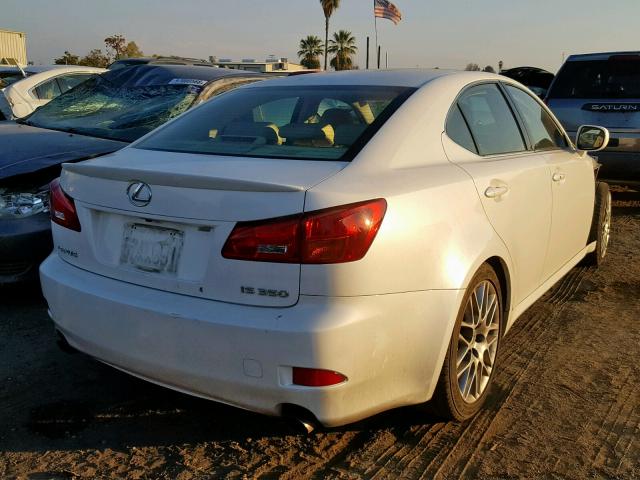 JTHBE262965006985 - 2006 LEXUS IS 350 WHITE photo 4