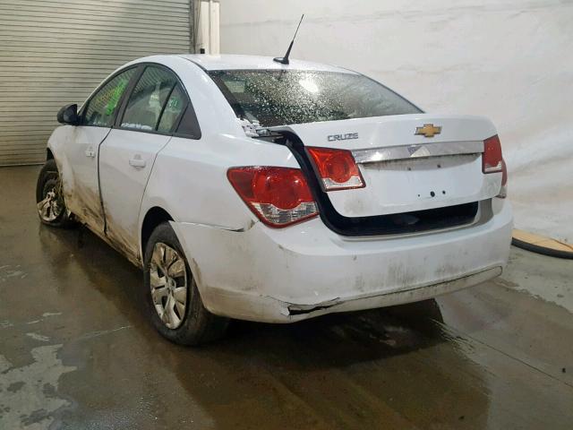 1G1PA5SG9D7209391 - 2013 CHEVROLET CRUZE LS WHITE photo 3