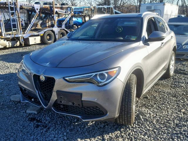 ZASFAKBN7J7B71274 - 2018 ALFA ROMEO STELVIO TI GRAY photo 2