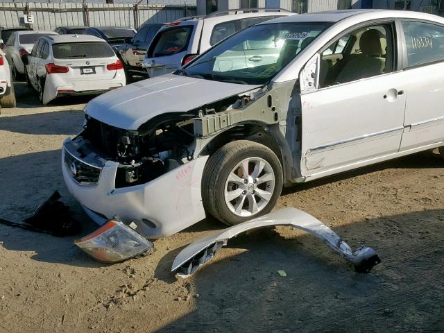 3N1AB6AP8AL618994 - 2010 NISSAN SENTRA 2.0 WHITE photo 9