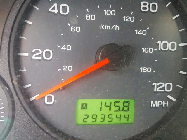 JF1SF656X2G700468 - 2002 SUBARU FORESTER S RED photo 8