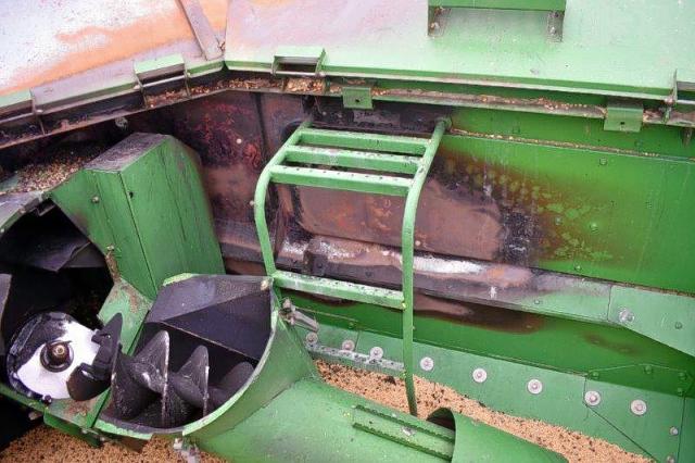 H09560W710243 - 2005 JOHN DEERE 9560 GREEN photo 5