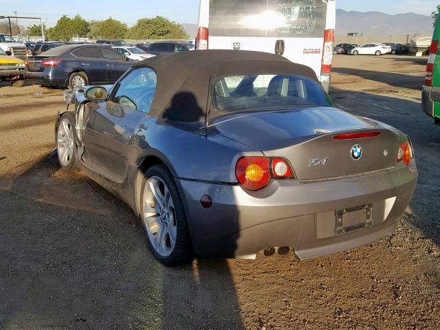 4USBT53473LU03143 - 2003 BMW Z4 3.0 GRAY photo 3