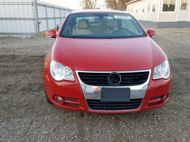 WVWFA71F27V013610 - 2007 VOLKSWAGEN EOS 2.0T L RED photo 9