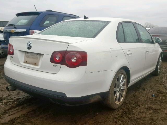 3VWRJ7AJ4AM043899 - 2010 VOLKSWAGEN JETTA WOLF WHITE photo 4