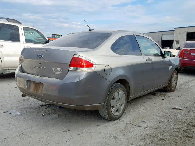 1FAHP32N88W282962 - 2008 FORD FOCUS S/SE TAN photo 4