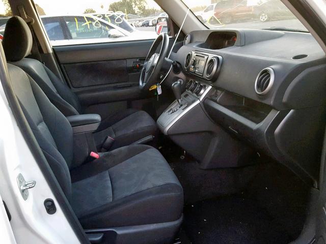 JTLZE4FE5CJ022145 - 2012 TOYOTA SCION XB Ақ фото 5