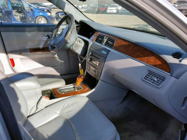 2G4WD562151192251 - 2005 BUICK LACROSSE C SILVER photo 5