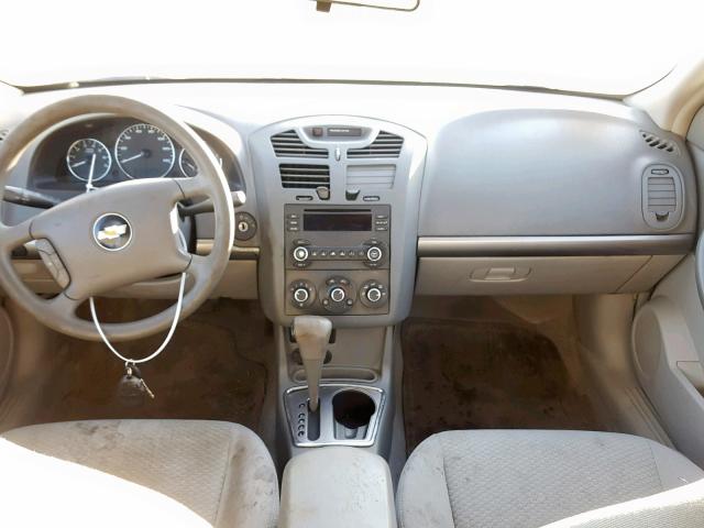 1G1ZS58F38F105897 - 2008 CHEVROLET MALIBU LS WHITE photo 9