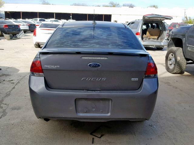 1FAHP3GN0BW135860 - 2011 FORD FOCUS SES CHARCOAL photo 9