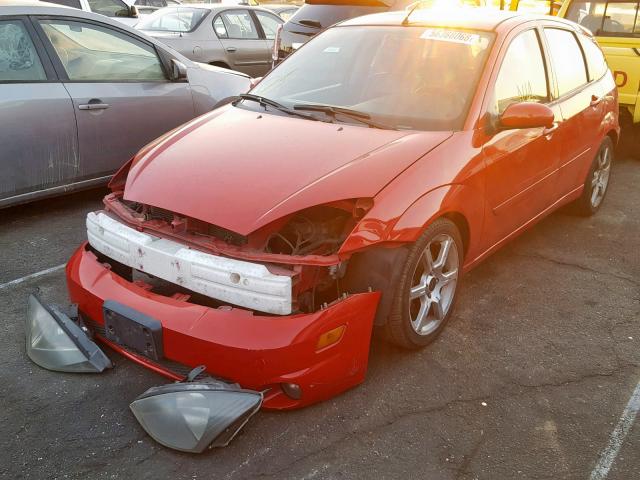 3FAHP30564R115922 - 2004 FORD FOCUS ZX5 RED photo 2