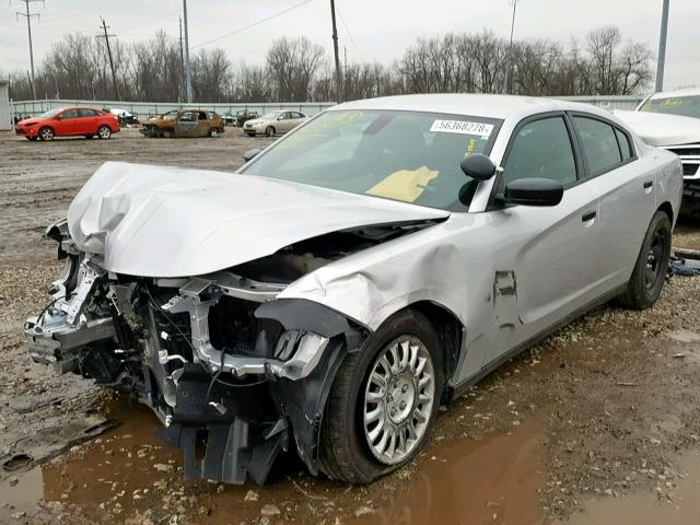 2C3CDXKT4JH189173 - 2018 DODGE CHARGER PO SILVER photo 2