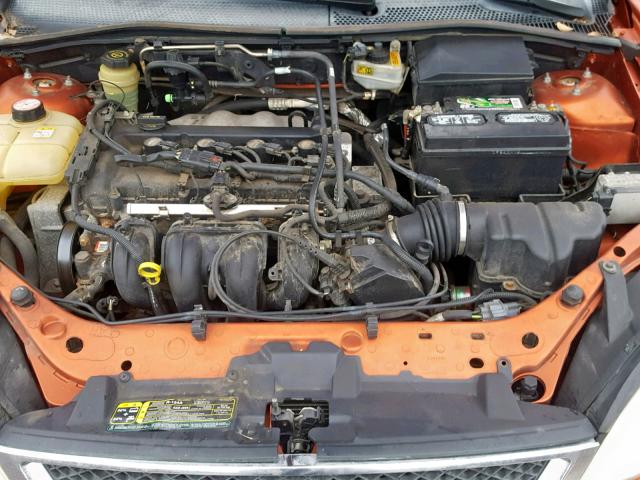 3FAFP31N55R126529 - 2005 FORD FOCUS ZX3 ORANGE photo 7