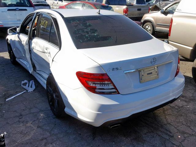 WDDGF4HB1EG237028 - 2014 MERCEDES-BENZ C 250 WHITE photo 3