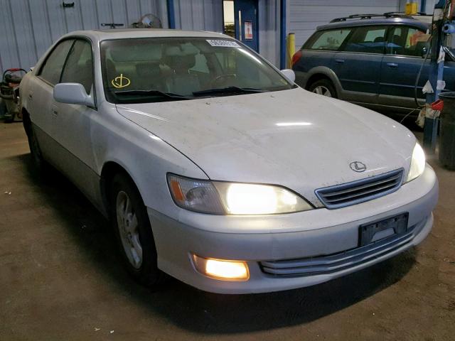 JT8BF28G310293381 - 2001 LEXUS ES 300 WHITE photo 1