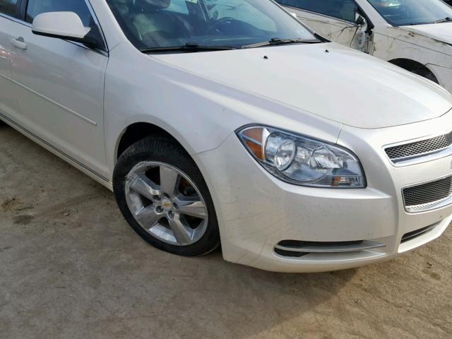 1G1ZD5E14BF330212 - 2011 CHEVROLET MALIBU 2LT WHITE photo 9