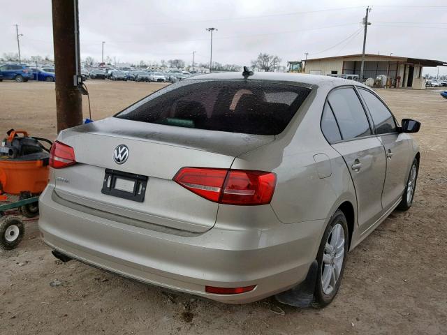 3VW2K7AJ5FM256141 - 2015 VOLKSWAGEN JETTA BASE 金色 照片 4