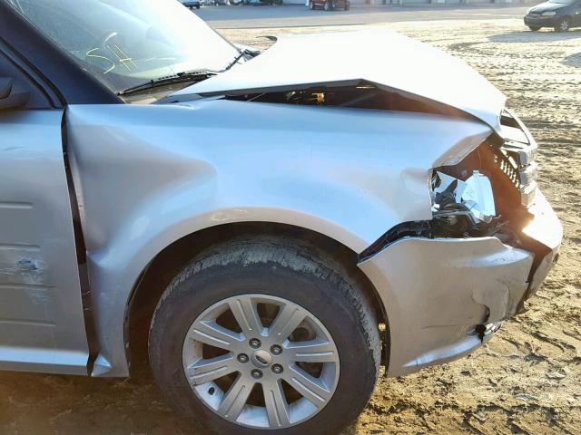 2FMGK5BC5ABA34797 - 2010 FORD FLEX SE SILVER photo 9