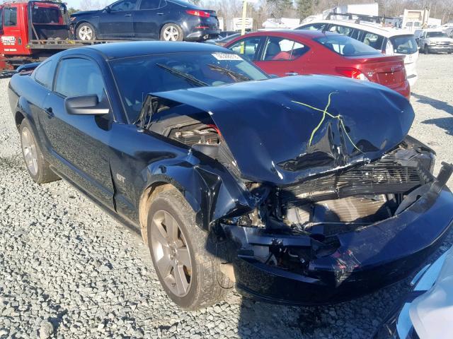 1ZVFT82H365215478 - 2006 FORD MUSTANG GT BLACK photo 1