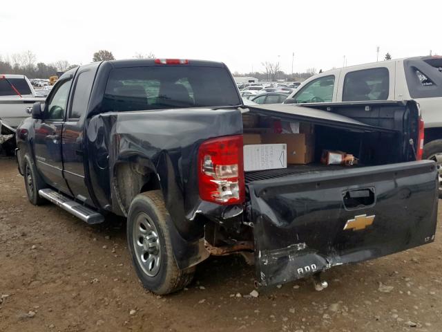 1GCEC19C67Z502372 - 2007 CHEVROLET SILVERADO C1500  photo 3