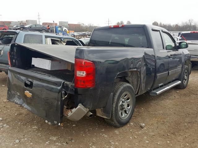 1GCEC19C67Z502372 - 2007 CHEVROLET SILVERADO C1500  photo 4