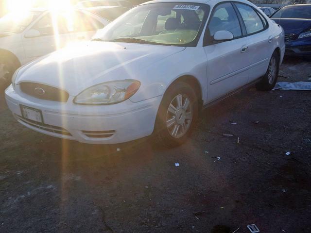 1FAFP56275A231481 - 2005 FORD TAURUS SEL WHITE photo 2