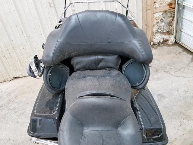 1HD1FC4107Y664557 - 2007 HARLEY-DAVIDSON FLHTCUI BLACK photo 6