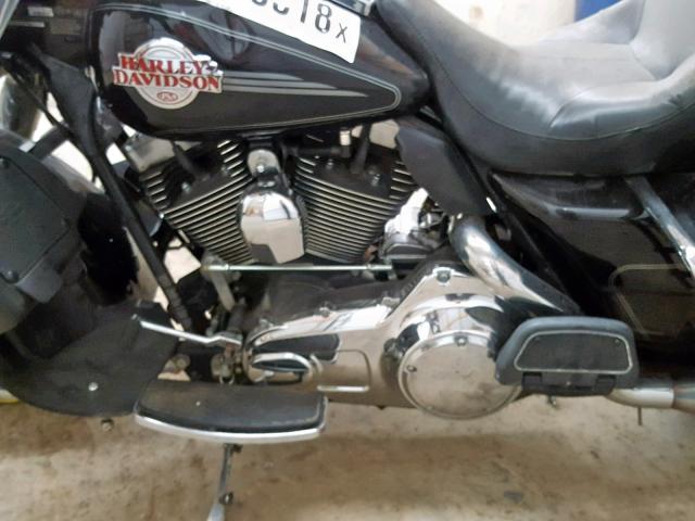 1HD1FC4107Y664557 - 2007 HARLEY-DAVIDSON FLHTCUI BLACK photo 7