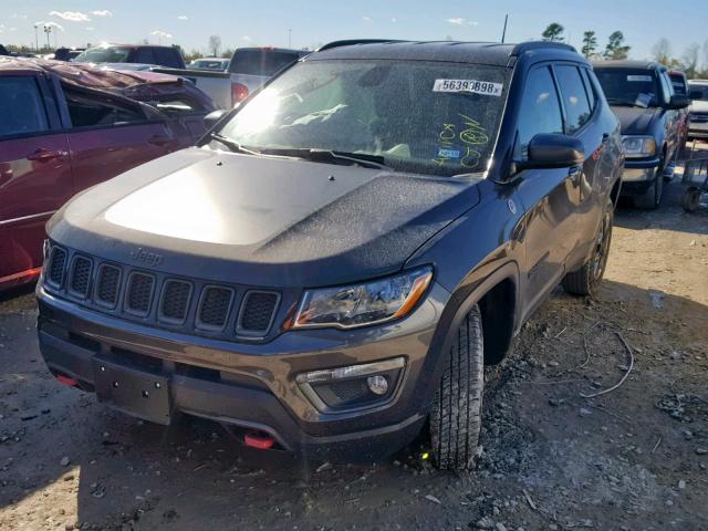 3C4NJDDB6HT674626 - 2017 JEEP COMPASS TR GRAY photo 2