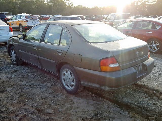 1N4DL01D4XC247675 - 1999 NISSAN ALTIMA XE BROWN photo 3