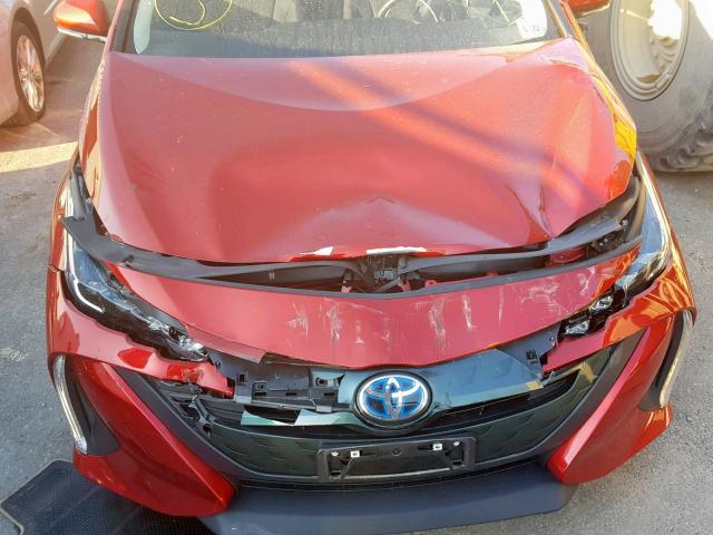 JTDKARFP6H3012789 - 2017 TOYOTA PRIUS PRIM წითელი ფოტო 7