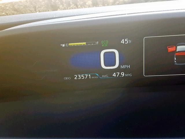 JTDKARFP6H3012789 - 2017 TOYOTA PRIUS PRIM წითელი ფოტო 8