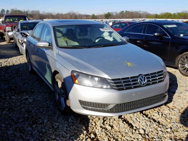 1VWBV7A35FC028392 - 2015 VOLKSWAGEN PASSAT SE SILVER photo 1