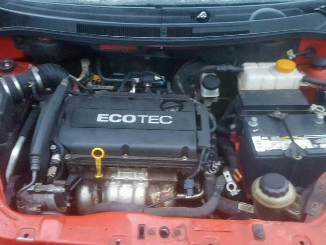 KL1TD56E29B635375 - 2009 CHEVROLET AVEO LS RED photo 7