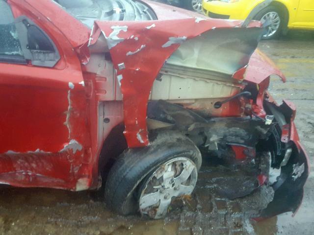 KL1TD56E29B635375 - 2009 CHEVROLET AVEO LS RED photo 9