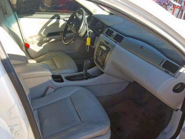 2G1WD58C789115893 - 2008 CHEVROLET IMPALA SUP თეთრი ფოტო 5