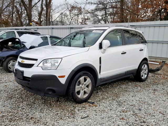 3GNAL1EK3DS615787 - 2013 CHEVROLET CAPTIVA LS WHITE photo 2