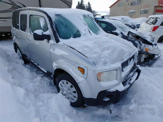 5J6YH17796L800835 - 2006 HONDA ELEMENT EX SILVER photo 1