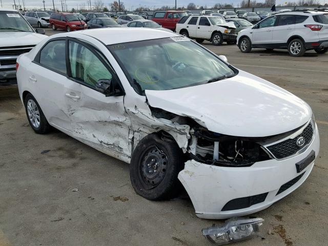 KNAFU4A22B5448538 - 2011 KIA FORTE EX WHITE photo 1