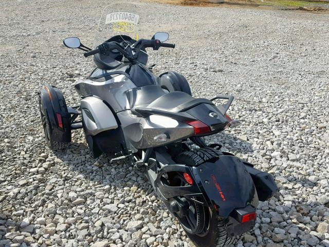 2BXNAAC14DV000129 - 2013 CAN-AM SPYDER ROA SILVER photo 3