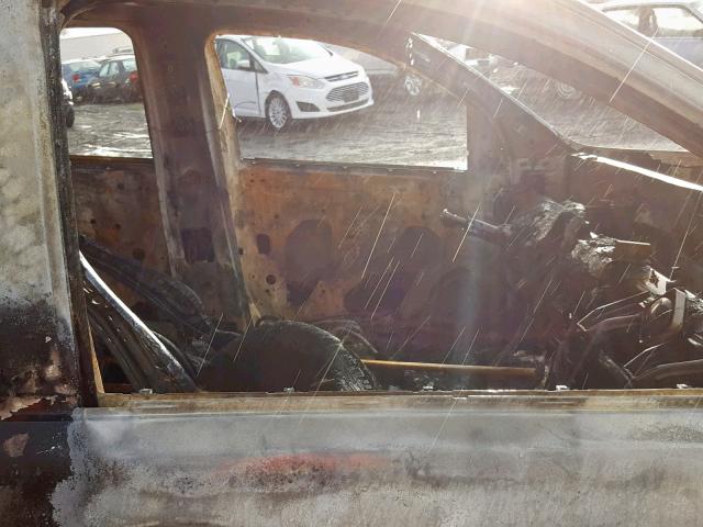 1GCGTCEN2H1271241 - 2017 CHEVROLET COLORADO L WHITE photo 5