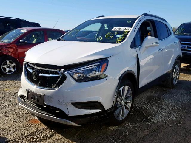 KL4CJASB8JB706311 - 2018 BUICK ENCORE PRE WHITE photo 2