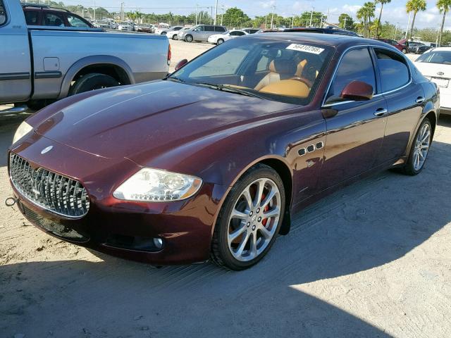 ZAMJK39A490044992 - 2009 MASERATI QUATTROPOR RED photo 2