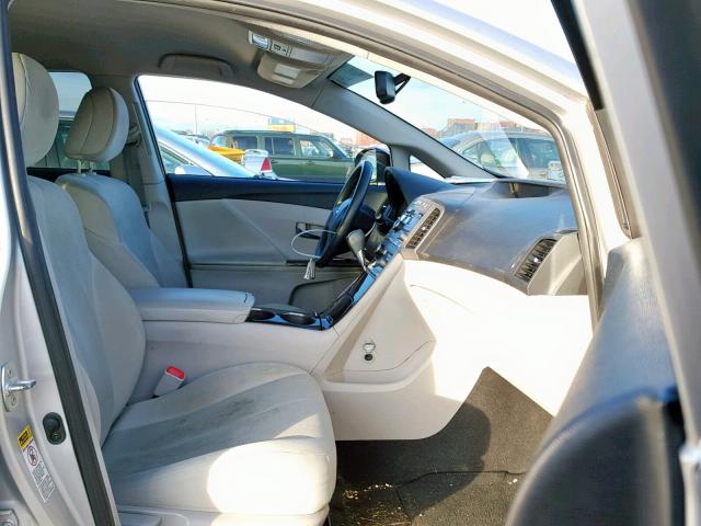 4T3BK11A39U020509 - 2009 TOYOTA VENZA BASE SILVER photo 5