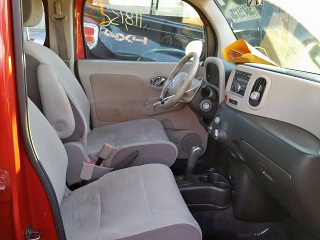 JN8AZ2KR4BT210236 - 2011 NISSAN CUBE BASE RED photo 5