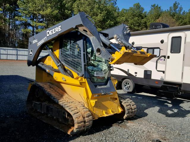 1T0331GMPHF309671 - 2017 JOHN DEERE 331G YELLOW photo 1